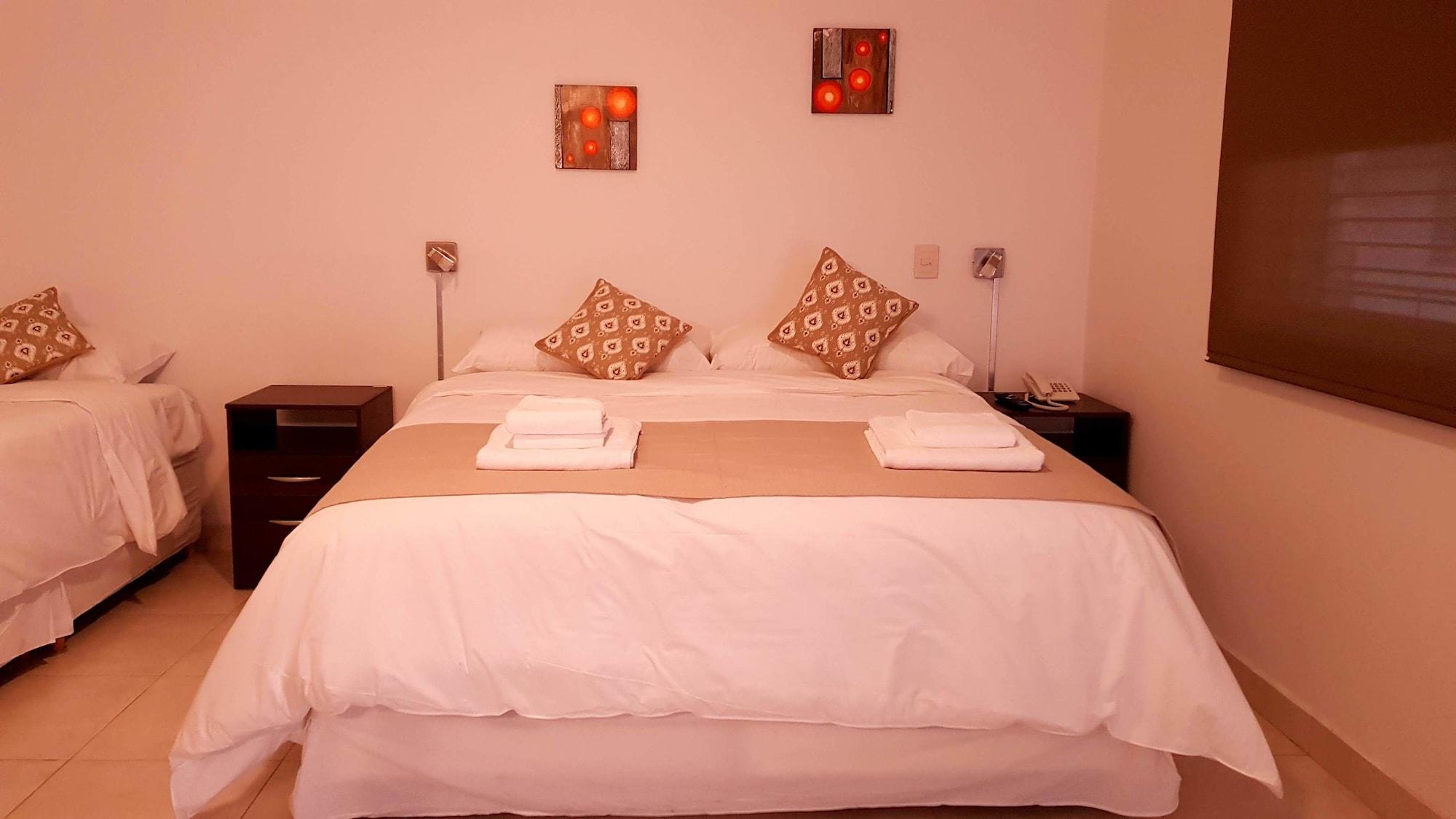 Umbral Del Aconcagua Aparthotel เมนโดซา ภายนอก รูปภาพ